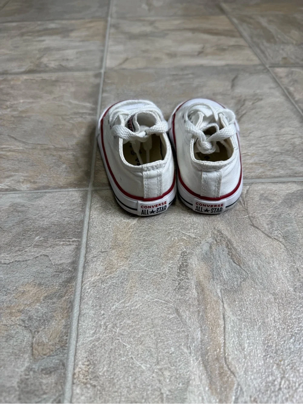 Converse All Star Chuck Taylor Low White TD Shoe Size 4c White 7J256 Preowned